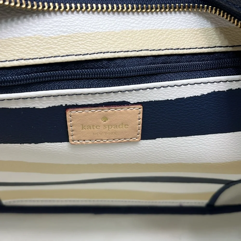 Kate Spade Bondi Road Striped Harmony Tote, Tan Cream & navy striped, Large VGUC - Picture 13 of 15